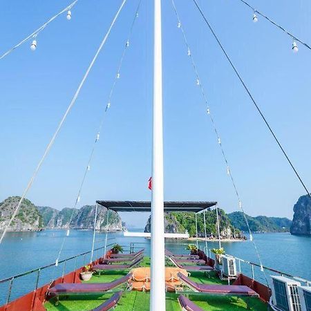מלון Dong Khe Sau Cat Ba Bay Cruises מראה חיצוני תמונה