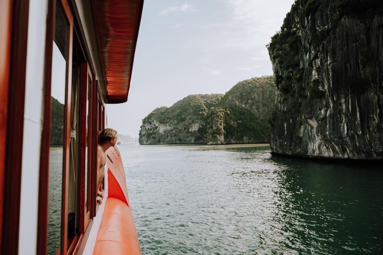 מלון Dong Khe Sau Cat Ba Bay Cruises מראה חיצוני תמונה
