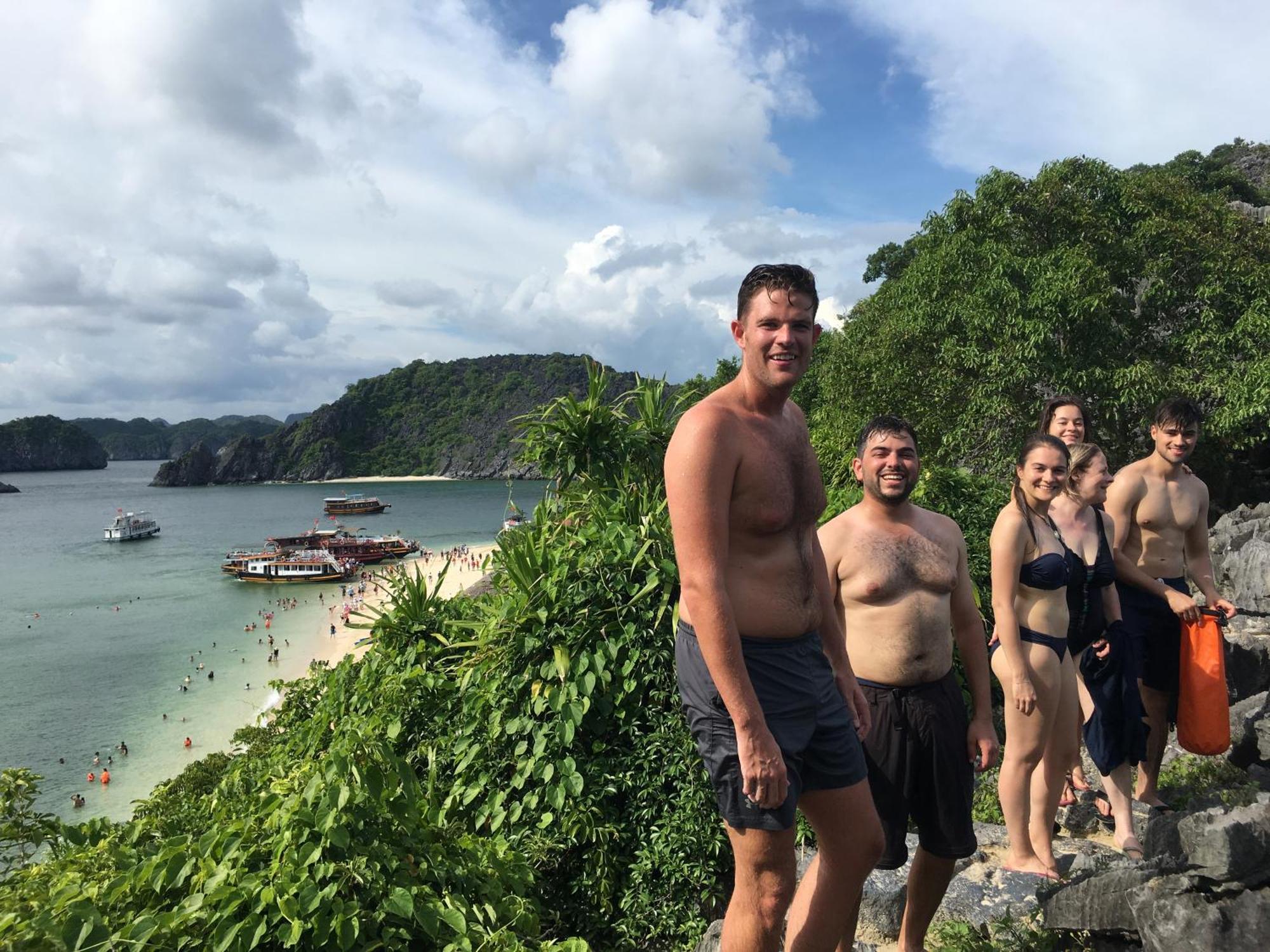 מלון Dong Khe Sau Cat Ba Bay Cruises מראה חיצוני תמונה
